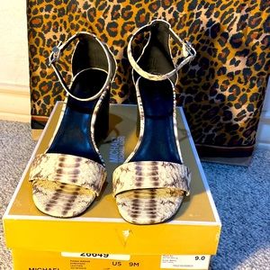 Michael Kors Fiona wedge leather shoes